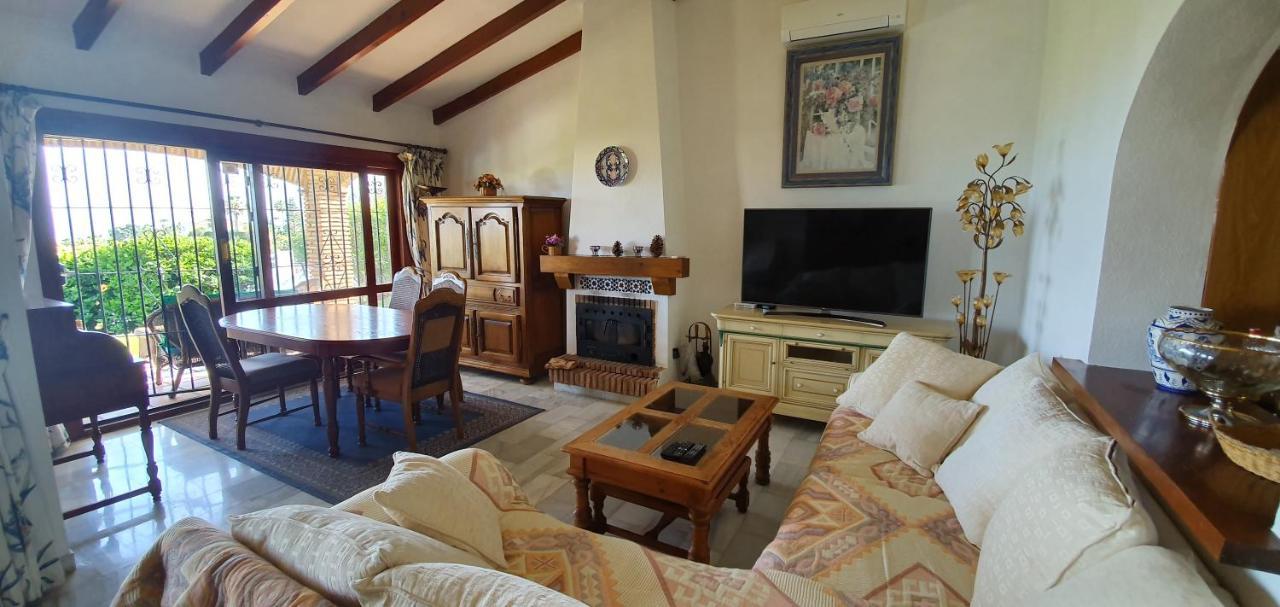 Sea View Villa With Pool, Near Beach In Calahonda, Marbella Area Mijas Exterior foto