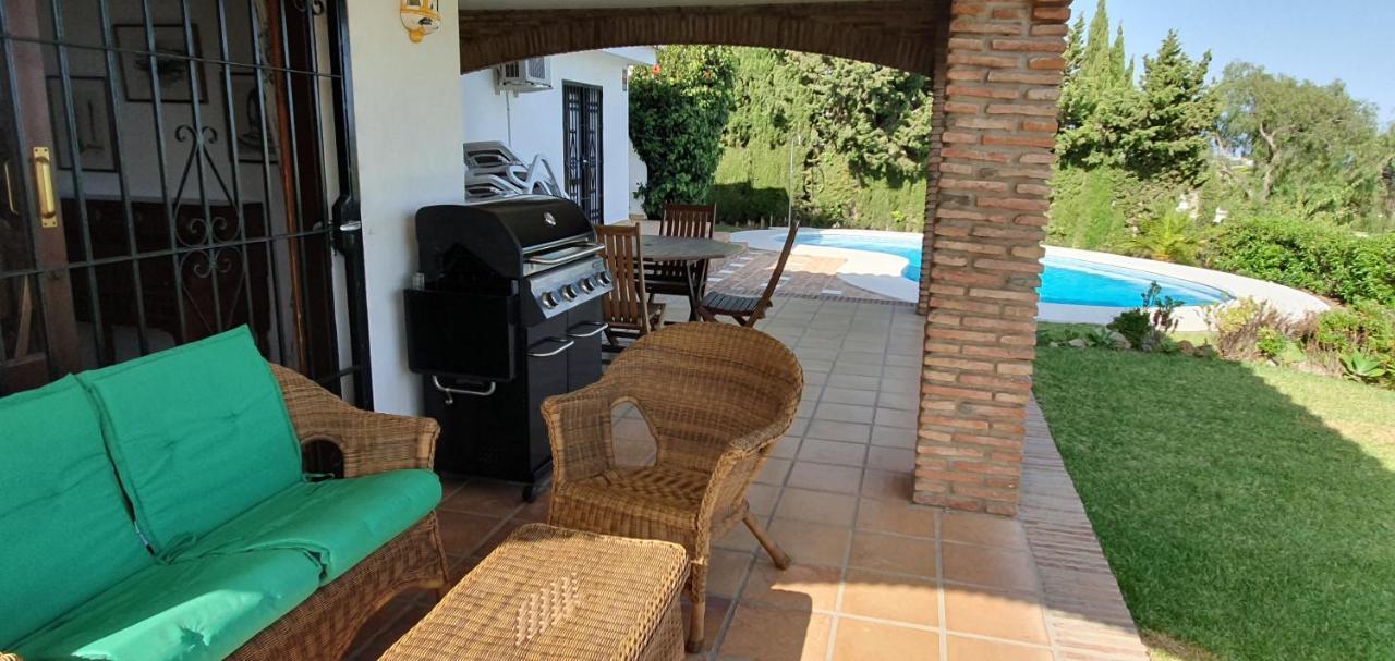 Sea View Villa With Pool, Near Beach In Calahonda, Marbella Area Mijas Exterior foto